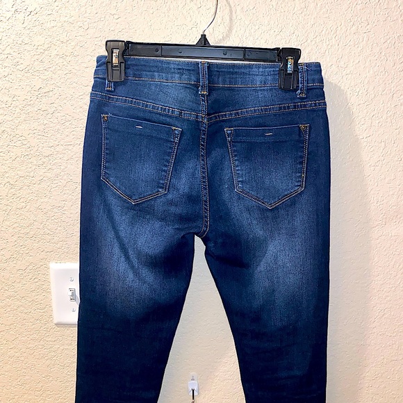 Encore Jeans - Picture 4 of 4